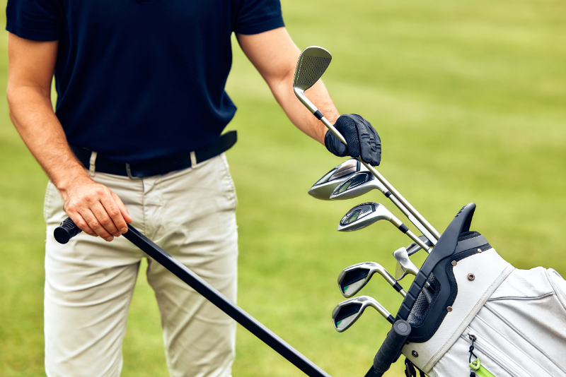 best-golf-experiences-for-dad-this-fathers-day-9-unforgettable-gifts