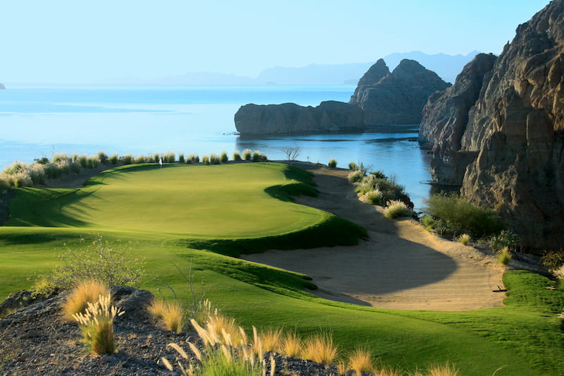 Danzante Bay Loreto Hole 17 by Chris Duthie