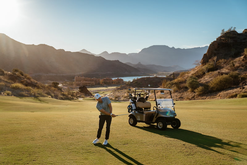 New Year’s Resolutions for Golfers play more golf