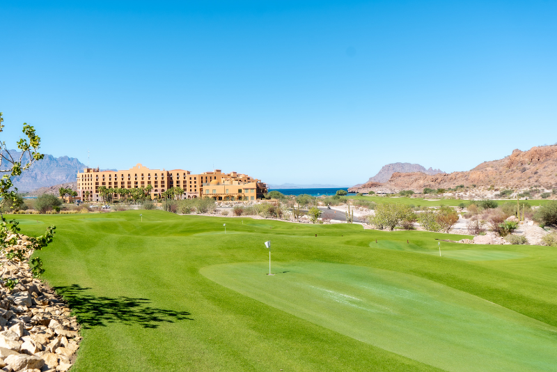 how-to-play-tpc-danzante-bay-in-summer
