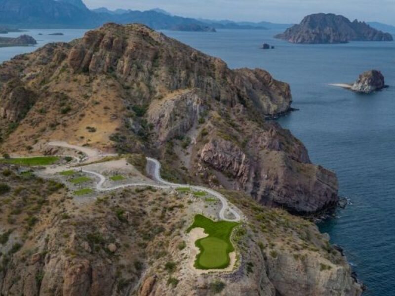 New Flights to Loreto Mexico Means Easier Access to TPC Danzante Bay