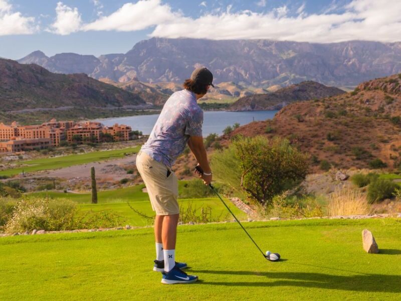 A Golfer’s List of New Year’s Resolutions