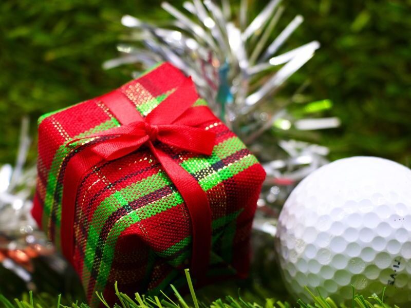 Top 12 Golf Gifts to Make Christmas a Hole-in-One