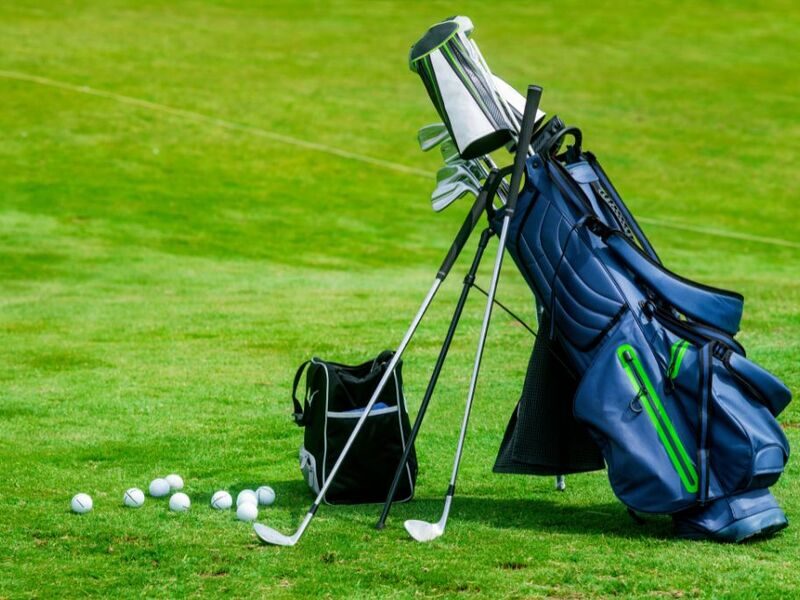 Essential Tips for Traveling with Your Golf Clubs