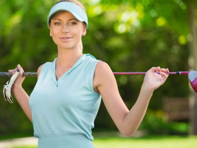 Female Golfers to the Fore!
