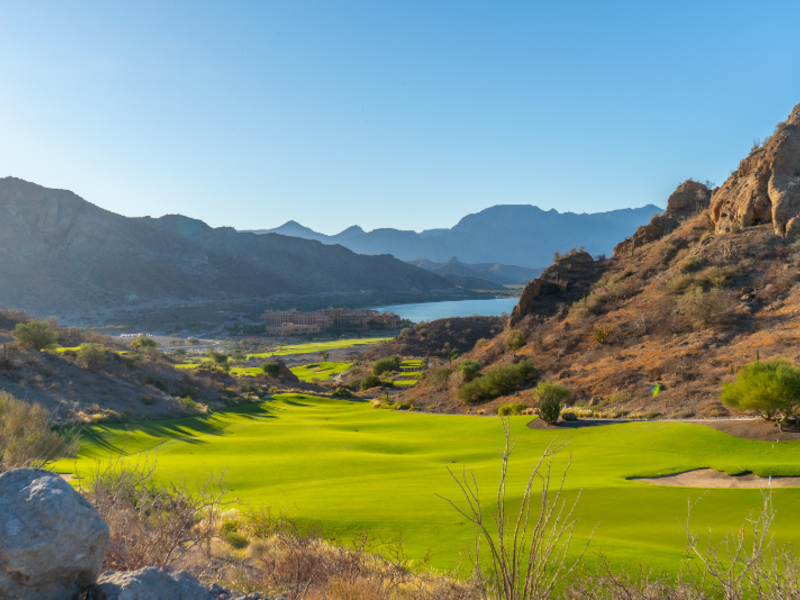 Why Shoulder Season Is the Smart Golfer's Secret at TPC Danzante Bay