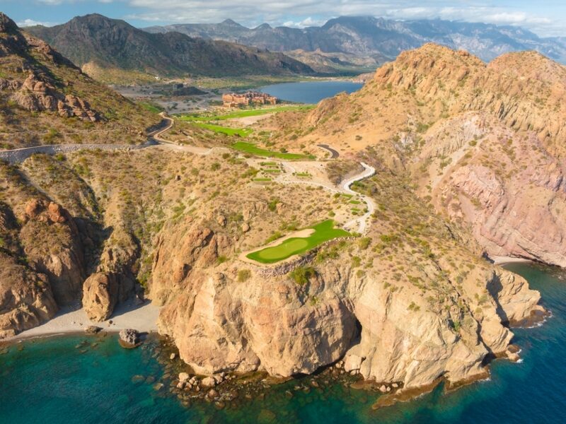 Exclusive Golf Vacations in Loreto: A Hidden Gem for Golf Enthusiasts
