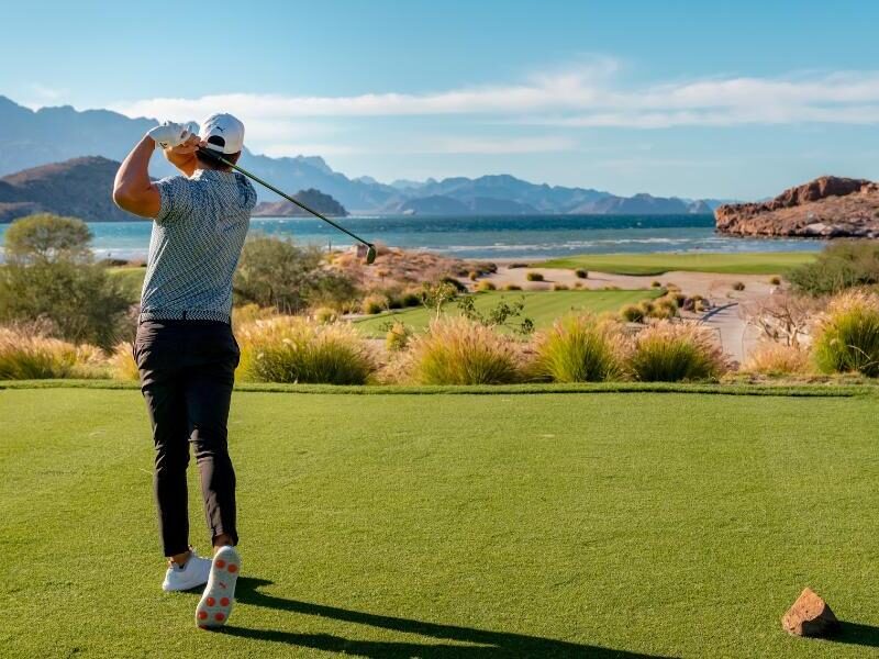 5 New Year’s Resolutions for Golfers